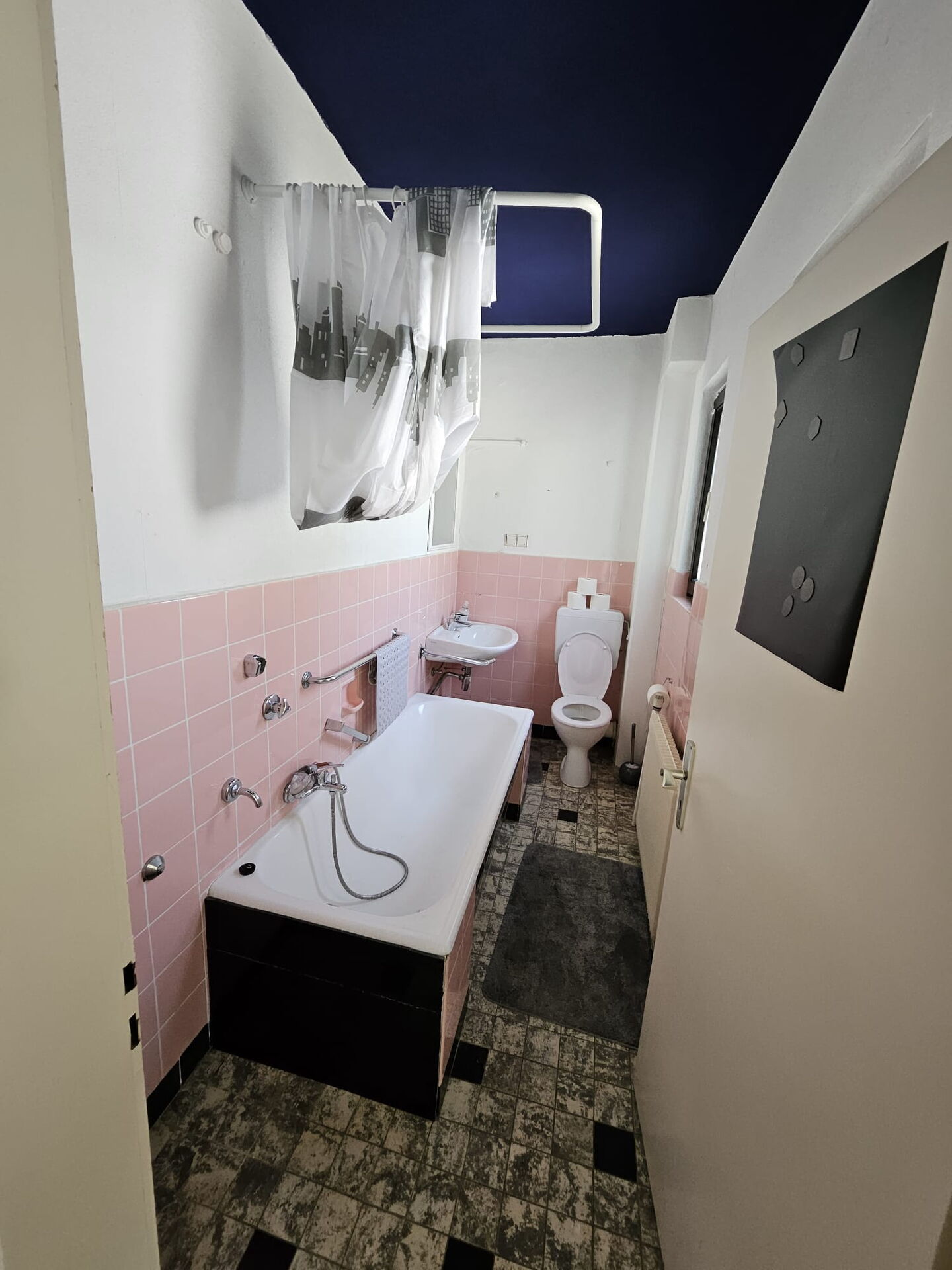 Oberer Nordendweg 11, 34128 Kassel