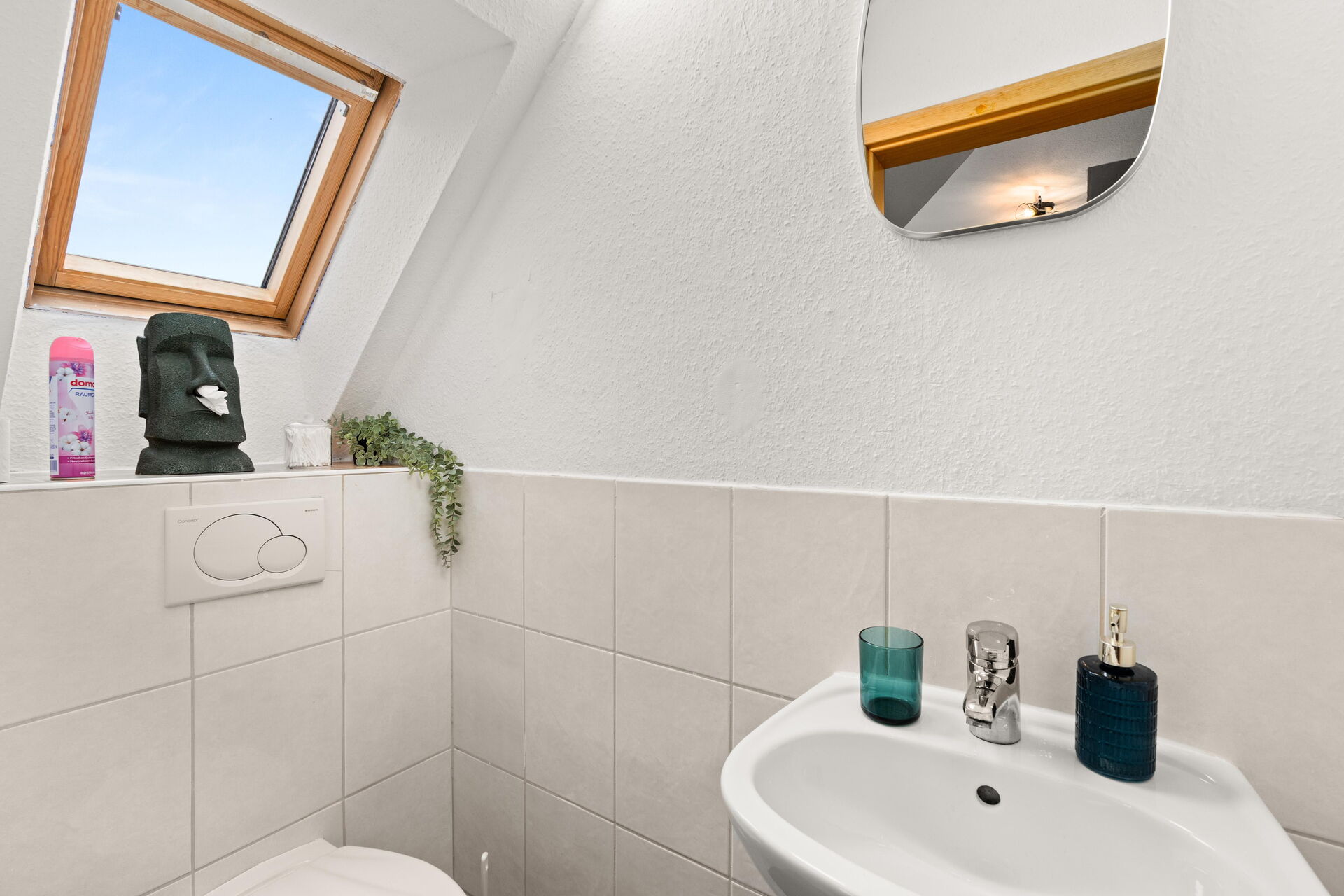 Am Donarbrunnen 31a, 34134 Kassel (OG rechts)